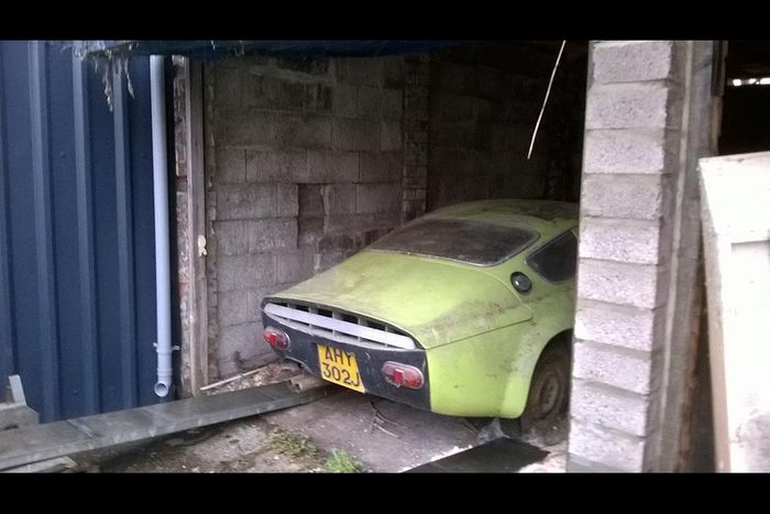 Abarth Simca 1300 Longnose Restoration - Photographs by: AMPaquete